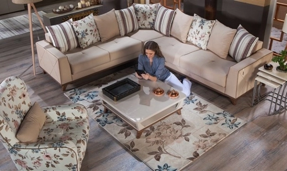 Kırmızı Kombinasyonlu Modern TV-Duvar Ünitesi Tasarımları