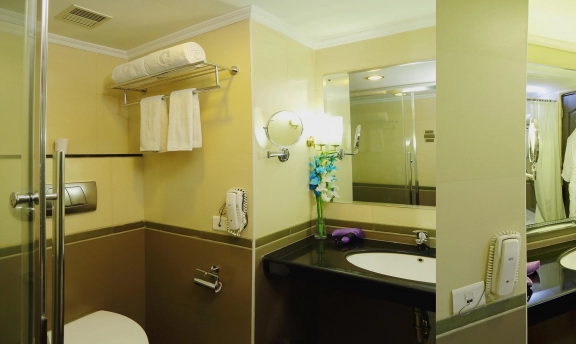 Modern Banyo Dekorasyon Renkleri 2016