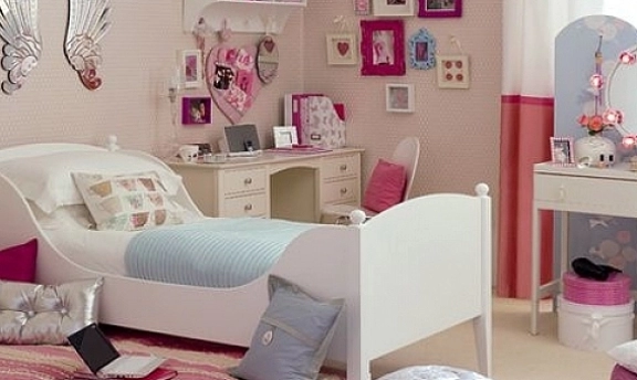 Toz Pembe Duvar Rengi ile Hoş Ortamlar