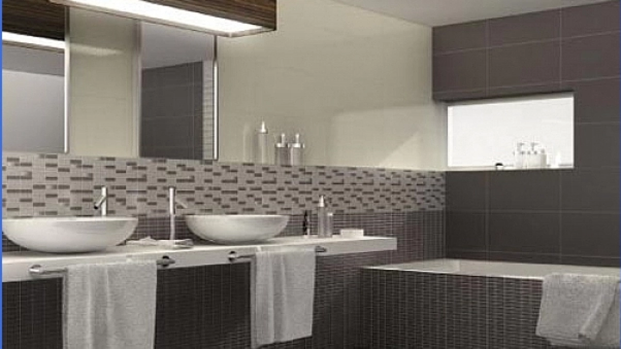 Beyaz renkli harika banyo dolapları